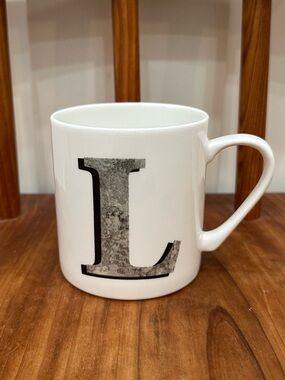Queens England Alphabet Mug Cup L
